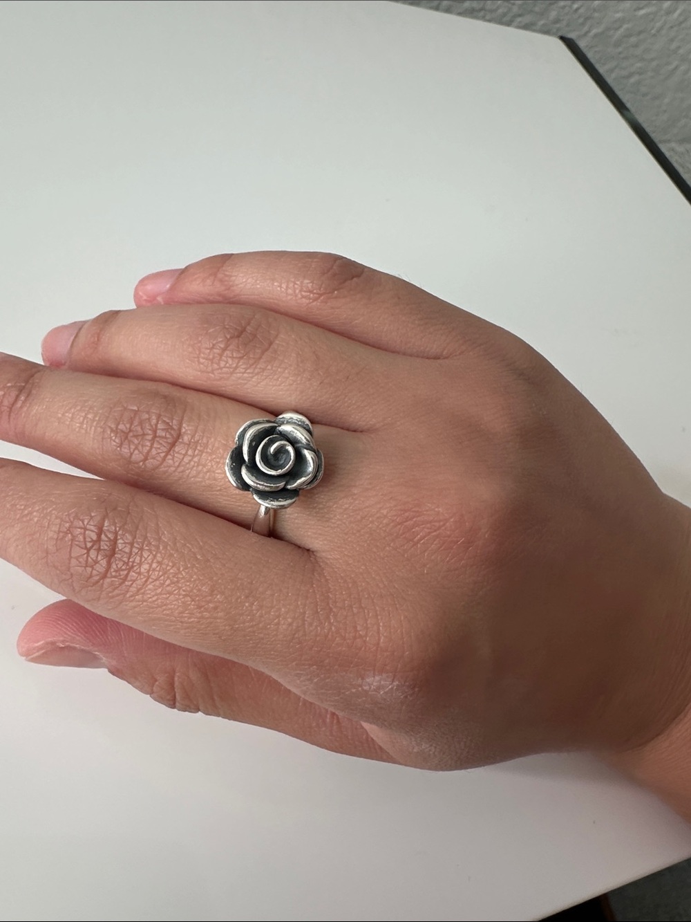 RETIRED James Avery Rose Blossom Ring Size 7.5